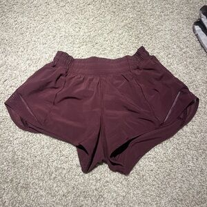 Lululemon Hotty Hot shorts